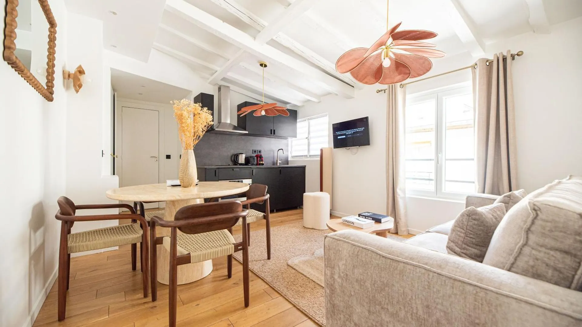 Dreamyflat - Archives Apartment Paris