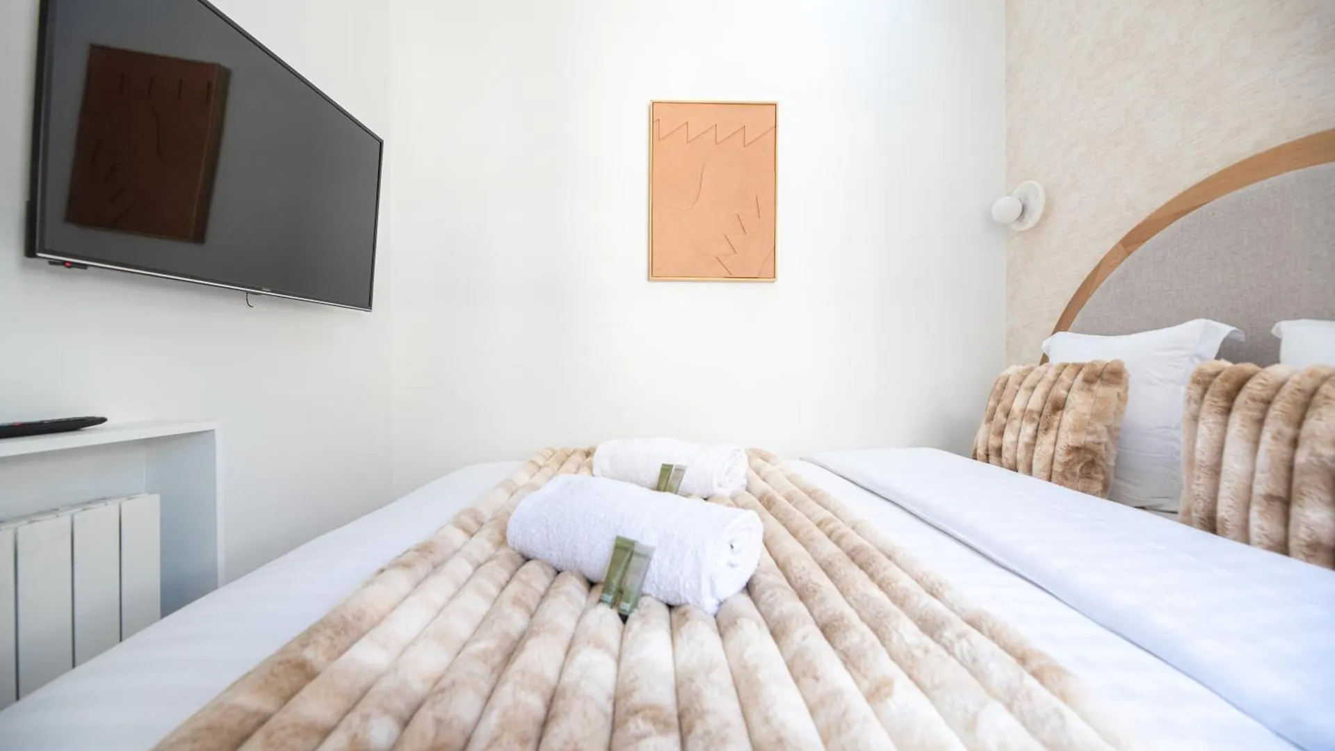 Appartement Dreamyflat - Archives à Paris France